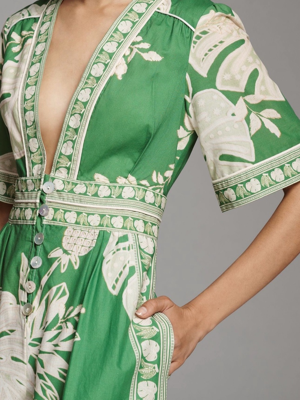 Farm Rio Monstera Wide-Leg Jumpsuit | NWT |S - Picture 3 of 7